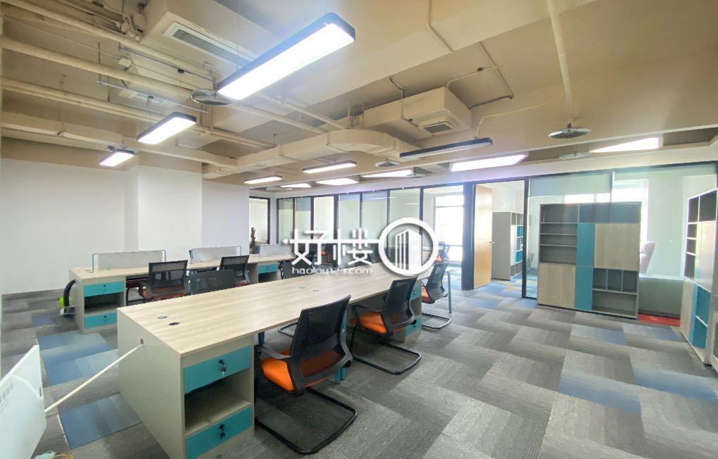 核心商圈 丨底价出售丨江北嘴CBD精装带家具出售写字楼|办公室出租|租赁/租金/图片